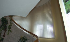 K-SYSTEM atypische vertikal Lamellen-Vorhang Decomatic® Wien