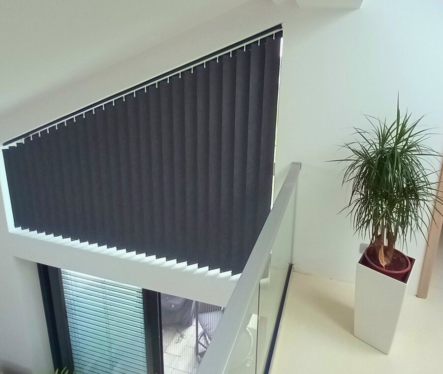 Vertikaljalousien 